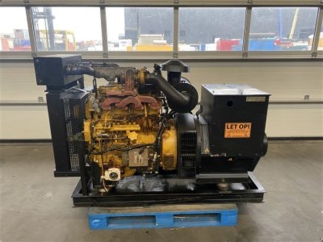 - - - 4045 HFU 79 Stamford 120 kVA generatorset