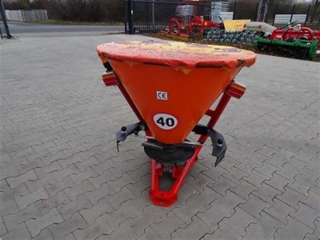 - - - 400H Salzstreuer Streuer Traktor Winter hydraulische Öffnung
