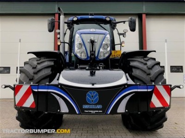 - - - New Holland TractorBumper