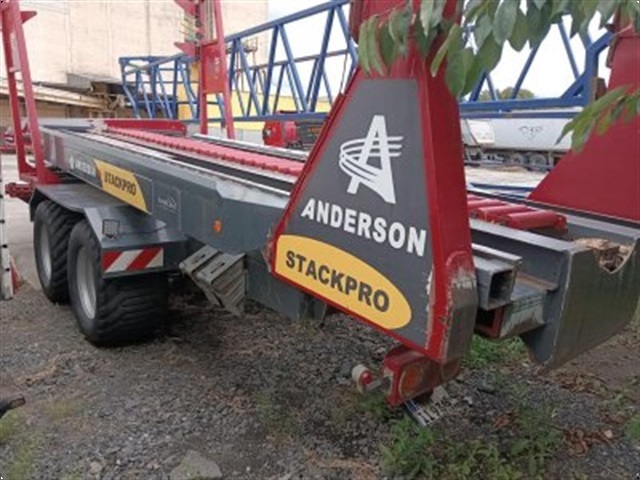 - - - Anderson Stack Pro 7200