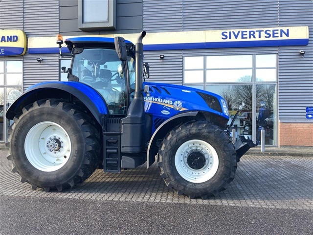 New Holland T7.315 Auto Command