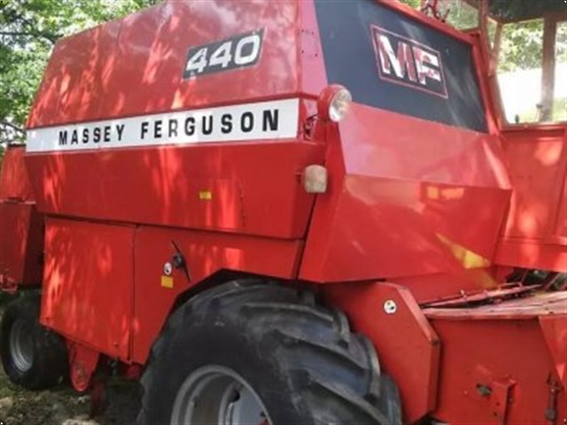 Massey Ferguson 440