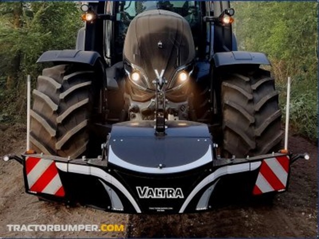 - - - Valtra TractorBumper