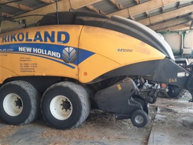 New Holland BB 1290