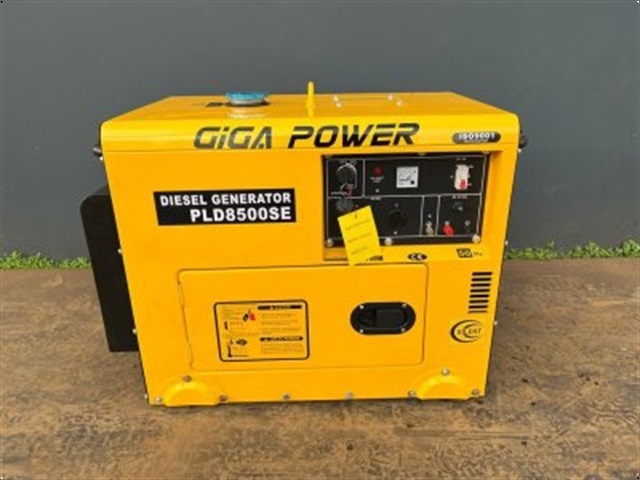 - - - Giga power PLD8500SE 8KVA silent set