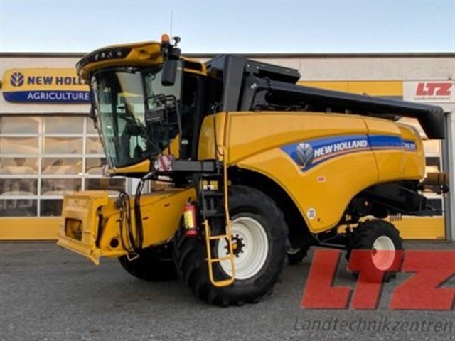 New Holland CX 5.90 LATERALE