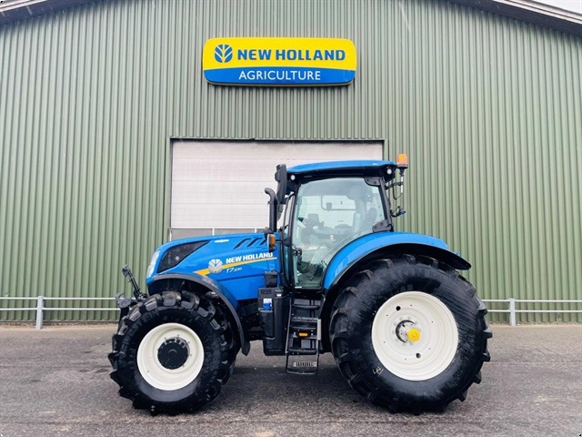 New Holland T7.230 AC